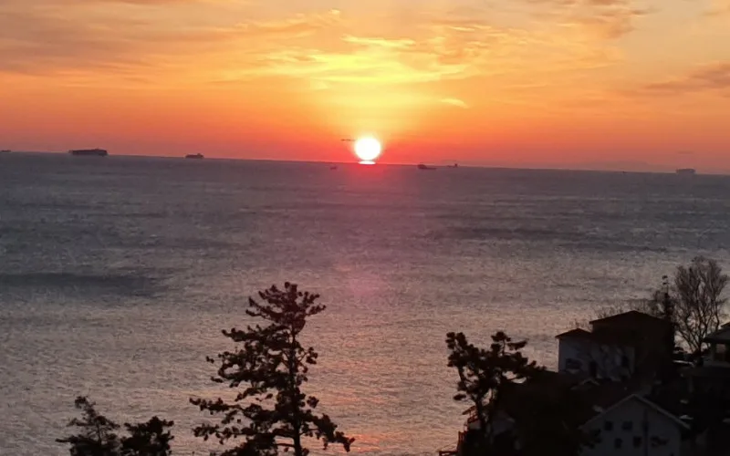 부산 바다 일출